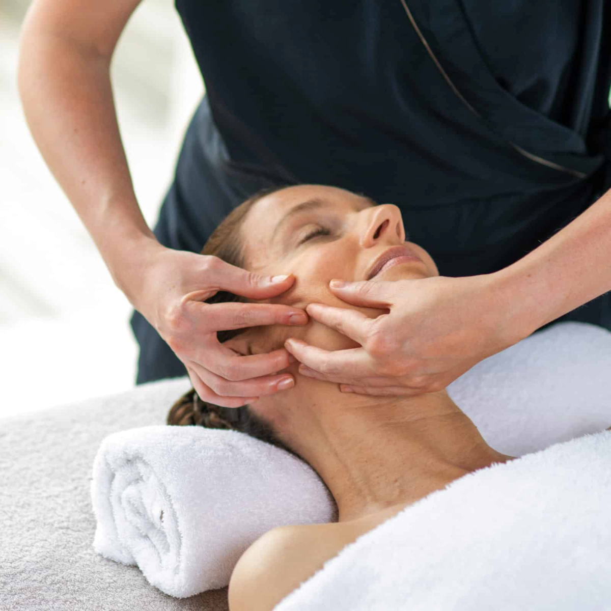 Massage Kobido
en cabinet à Lyon - Maison Sokido